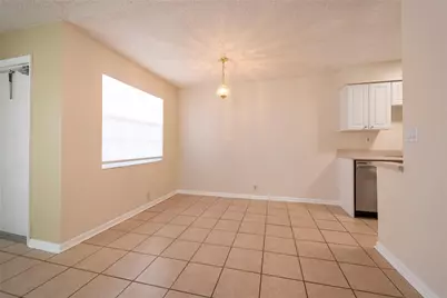 930 Mandarin Isle, Fort Lauderdale, FL 33315 - Photo 5