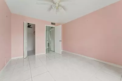 9641 Sunrise Lakes Boulevard #208, Sunrise, FL 33322 - Photo 15