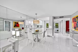2600 Diana Dr, Hallandale Beach, FL 33009 - Photo 9