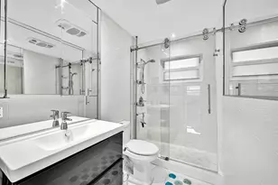 2600 Diana Dr, Hallandale Beach, FL 33009 - Photo 17