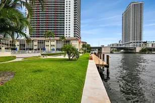 2600 Diana Dr, Hallandale Beach, FL 33009 - Photo 3