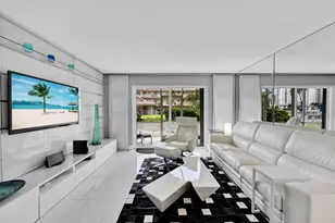 2600 Diana Dr, Hallandale Beach, FL 33009 - Photo 1