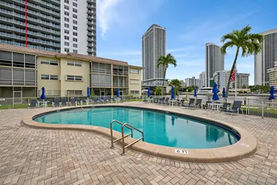 2600 Diana Drive #121, Hallandale Beach, FL 33009 - Photo 23