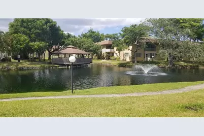 5170 SW 40th Avenue #8E, Dania Beach, FL 33314 - Photo 17