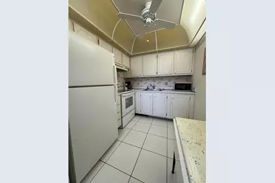3000 Springdale Boulevard #316, Palm Springs, FL 33461 - Photo 3
