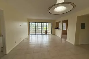 122 Piedmont C, Delray Beach, FL 33484 - Photo 7