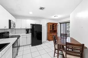 120 Sunshine Blvd, Royal Palm Beach, FL 33411 - Photo 7