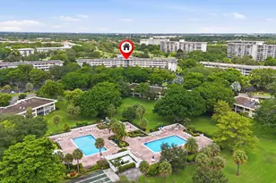 555 Oaks Ln, Pompano Beach, FL 33069 - Photo 43