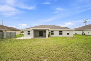 216 SW Kestor Dr, Port Saint Lucie, FL 34953 - Photo 43