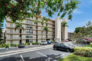 4 Royal Palm Way, Boca Raton, FL 33432 - Photo 39