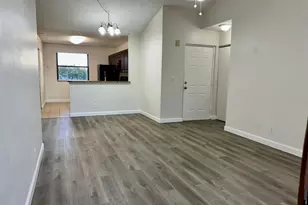 5641 Riverside Dr, Coral Springs, FL 33067 - Photo 5