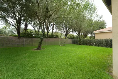 10941 Bitternut Hickory Lane, Boynton Beach, FL 33437 - Photo 29