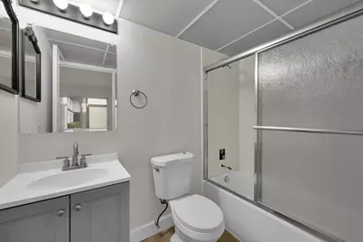 146 Saxony D #146, Delray Beach, FL 33446 - Photo 17