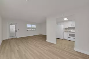 146 Saxony D, Delray Beach, FL 33446 - Photo 9