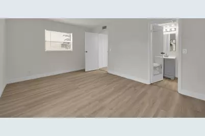 146 Saxony D #146, Delray Beach, FL 33446 - Photo 15