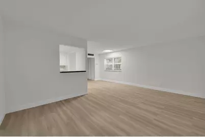 146 Saxony D #146, Delray Beach, FL 33446 - Photo 5
