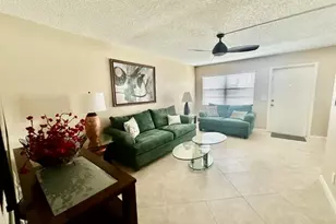 1049 Lincoln C, Boca Raton, FL 33434 - Photo 7
