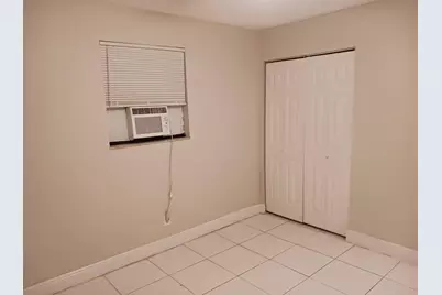 708 NW 6th Street, Hallandale Beach, FL 33009 - Photo 5