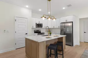8236 104th Ct, Vero Beach, FL 32967 - Photo 11
