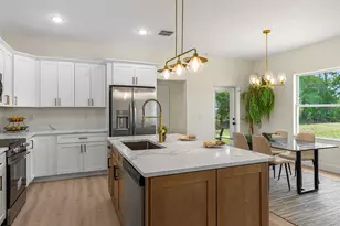 8236 104th Ct, Vero Beach, FL 32967 - Photo 13