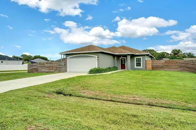 2001 SW Aguero Street, Port Saint Lucie, FL 34953 - Photo 3