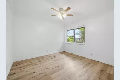 1680 NE 34th Lane, Oakland Park, FL 33334 - Photo 33