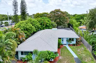 1680 NE 34th Ln, Oakland Park, FL 33334 - Photo 3