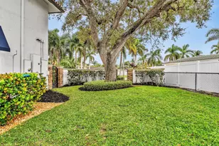 749 SW 2nd St, Boca Raton, FL 33486 - Photo 31