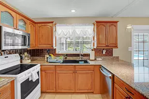 8702 Deland Ave, Fort Pierce, FL 34951 - Photo 19