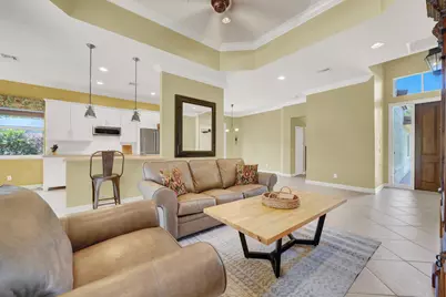 7726 Greenbrier Circle, Port Saint Lucie, FL 34986 - Photo 11