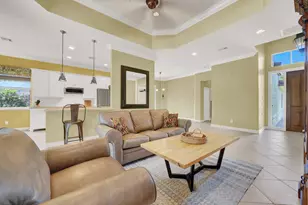 7726 Greenbrier Cir, Port Saint Lucie, FL 34986 - Photo 11