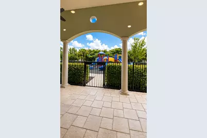 1265 NW Leonardo Circle, Port Saint Lucie, FL 34986 - Photo 37