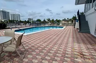3113 S Ocean Dr, Hallandale Beach, FL 33009 - Photo 25