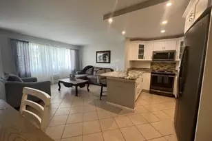 11 Cambridge A, West Palm Beach, FL 33417 - Photo 5