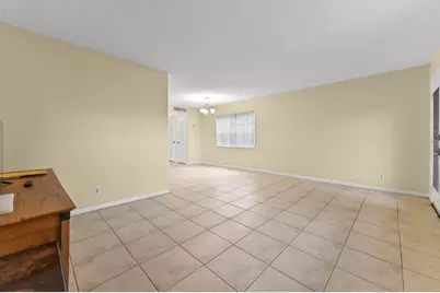 887 Normandy S, Delray Beach, FL 33484 - Photo 5