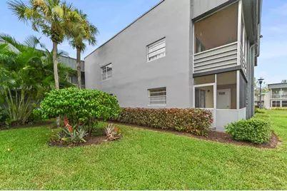 887 Normandy S, Delray Beach, FL 33484 - Photo 17