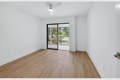 100 W Hidden Valley Boulevard #502, Boca Raton, FL 33487 - Photo 5