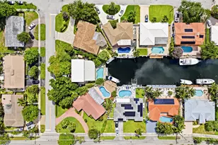 2690 NE 11th St, Pompano Beach, FL 33062 - Photo 11