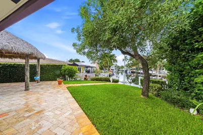 2690 NE 11th Street, Pompano Beach, FL 33062 - Photo 25