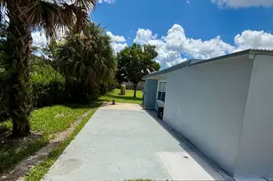 2425 Ceceile Ave, West Palm Beach, FL 33417 - Photo 13