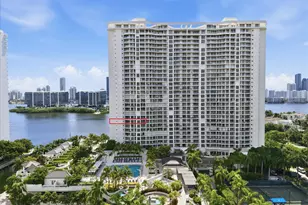 7000 W Island Blvd, Aventura, FL 33160 - Photo 45