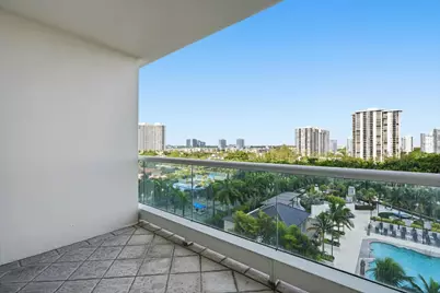 7000 W Island Boulevard #907, Aventura, FL 33160 - Photo 21