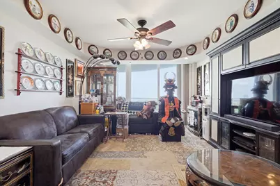 7000 W Island Boulevard #907, Aventura, FL 33160 - Photo 11