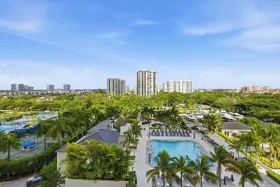 7000 W Island Boulevard #907, Aventura, FL 33160 - Photo 27
