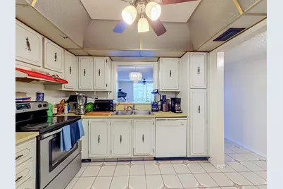 410 NW 68th Avenue #301, Plantation, FL 33317 - Photo 9
