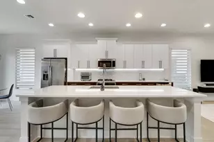 5029 Grandiflora Rd, Palm Beach Gardens, FL 33418 - Photo 1