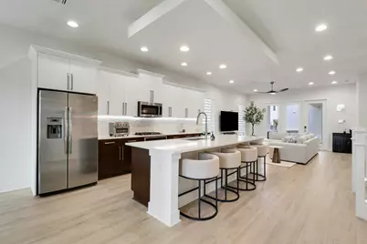 5029 Grandiflora Road, Palm Beach Gardens, FL 33418 - Photo 3
