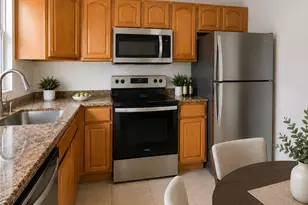 5217 NW 18th St, Lauderhill, FL 33313 - Photo 9