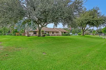 8581 SW 17th Avenue, Stuart, FL 34997 - Photo 3