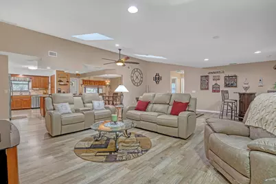 8581 SW 17th Avenue, Stuart, FL 34997 - Photo 9